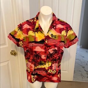 Women’s Hawaiian Print Polo